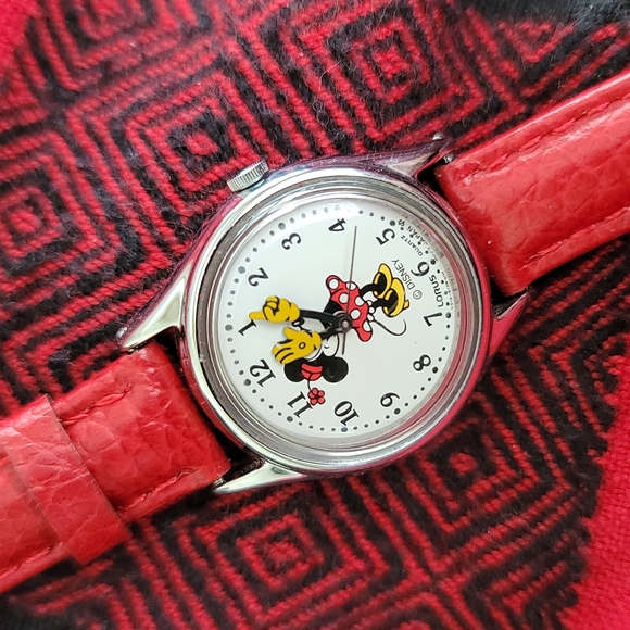 Vintage Disney Minnie Mouse Quartz Watch Lorus V515-6080 1980s - Picture 6 of 13